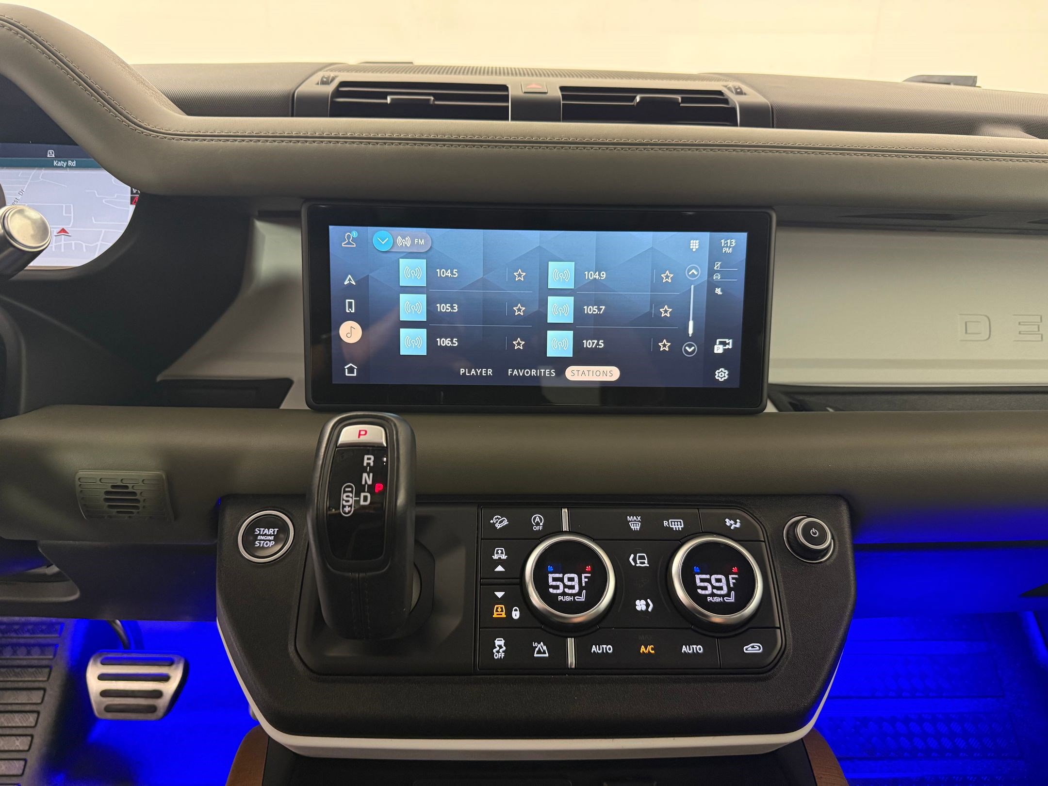 Used 2020 Land Rover Defender 110 HSE image 23