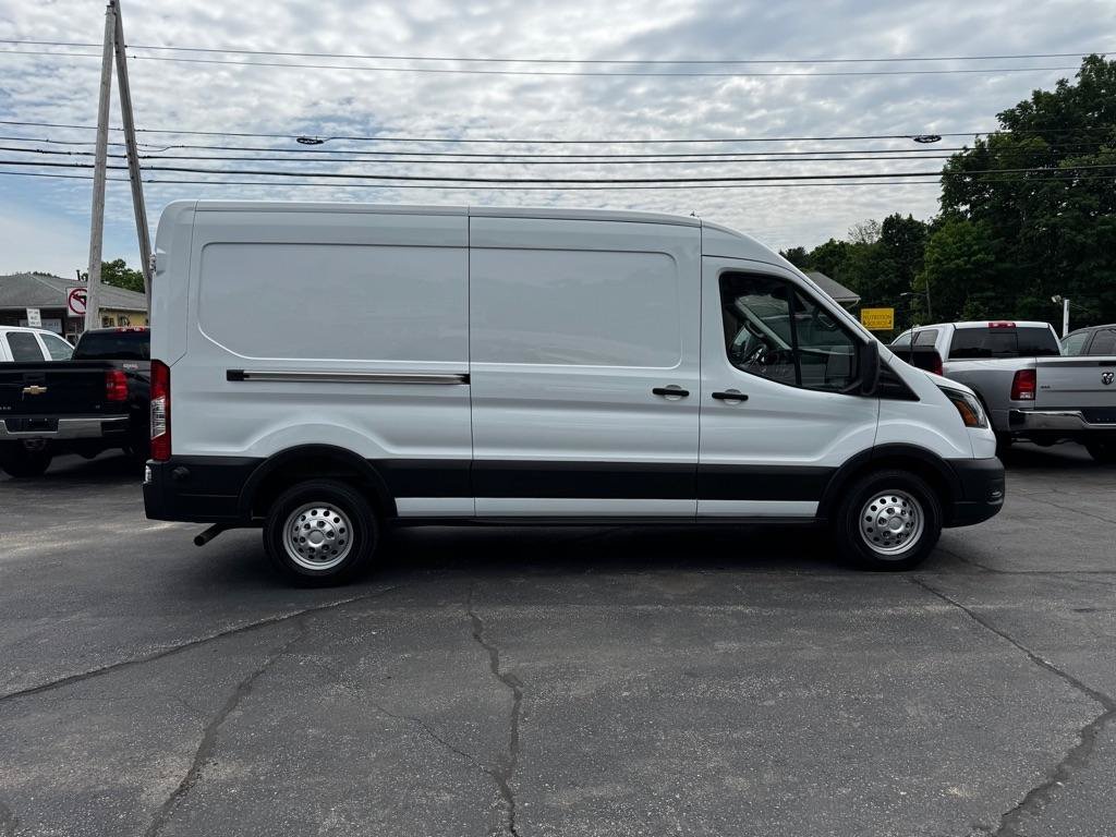Used 2024 Ford Transit 250 148 Medium Roof Extended AWD image 7