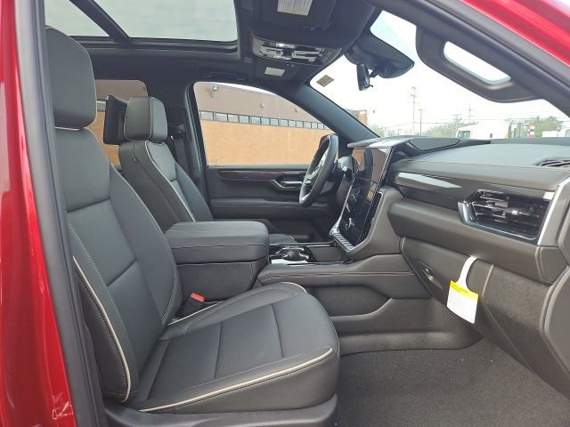 New 2026 GMC Yukon Elevation w/ Elevation Premium Package AWD/4WD image 24