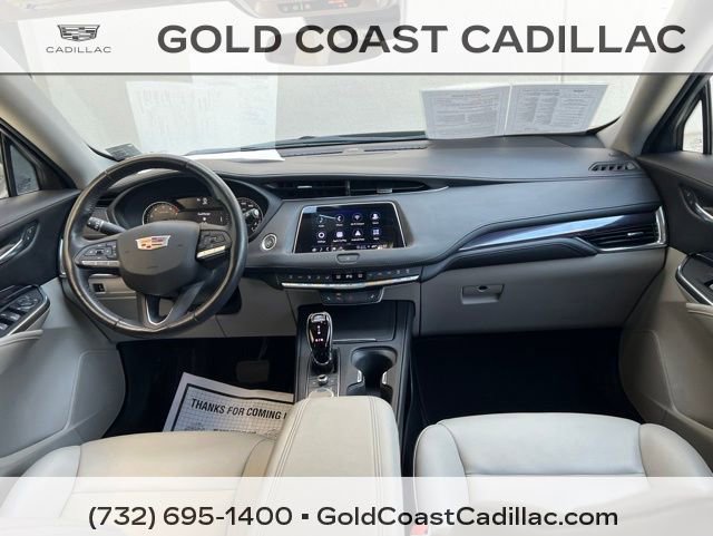 Certified 2023 Cadillac XT4 Luxury w/ Cold Weather Package FWD image 10