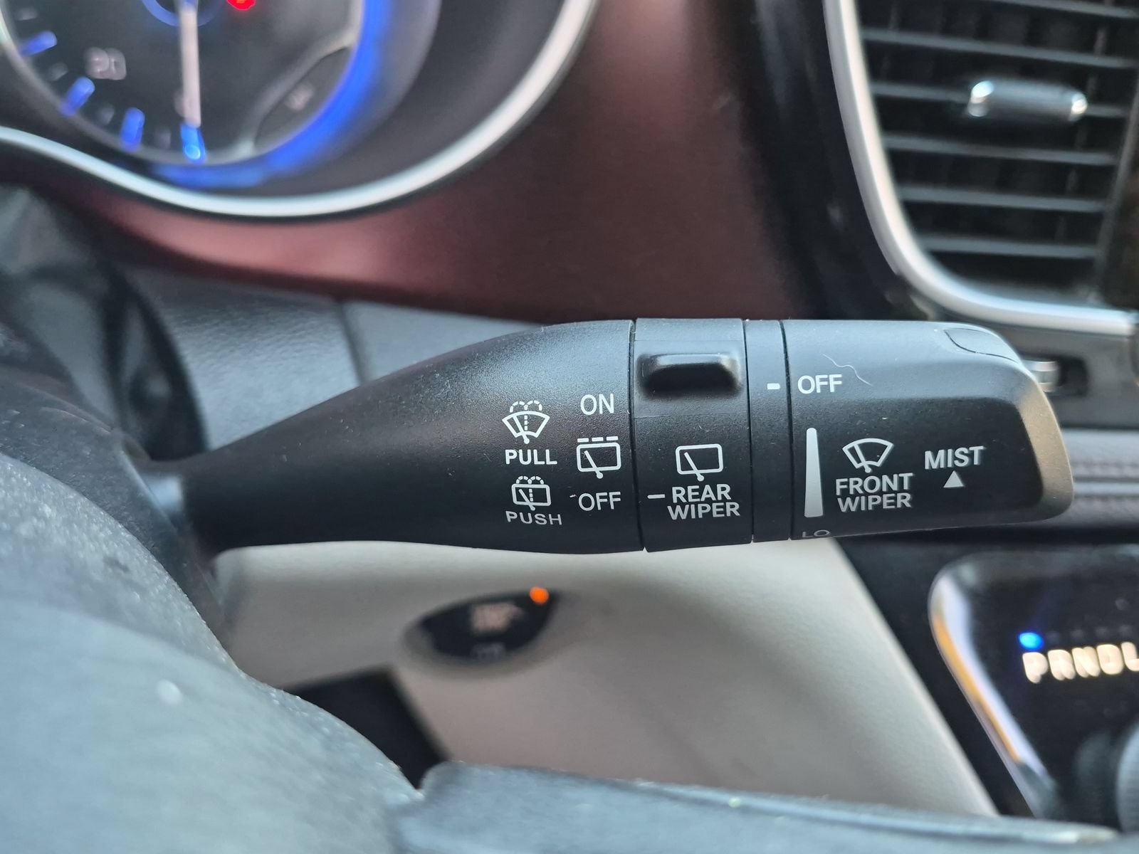 Used 2017 Chrysler Pacifica Limited FWD image 23
