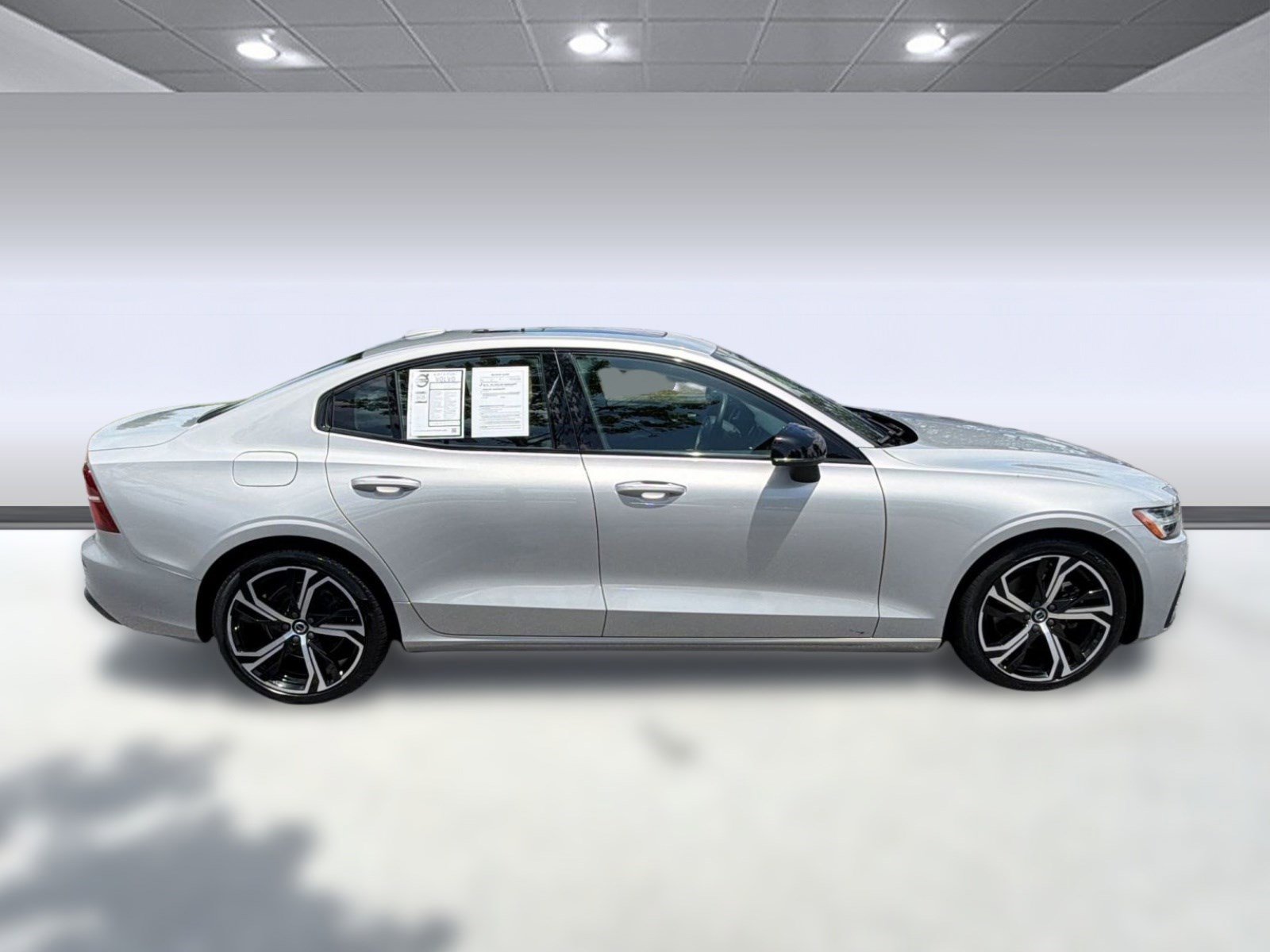 Used 2024 Volvo S60 B5 Core w/ Climate Package AWD/4WD image 8