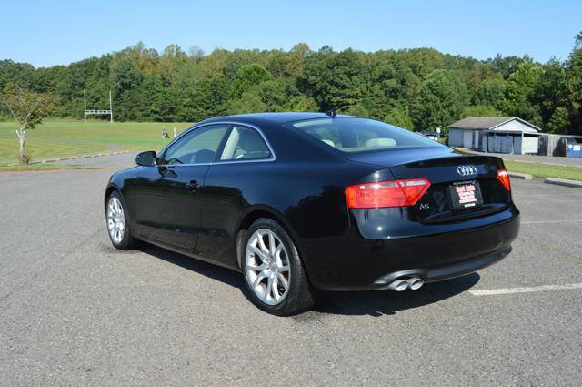 Used 2010 Audi A5 2.0T Premium image 6
