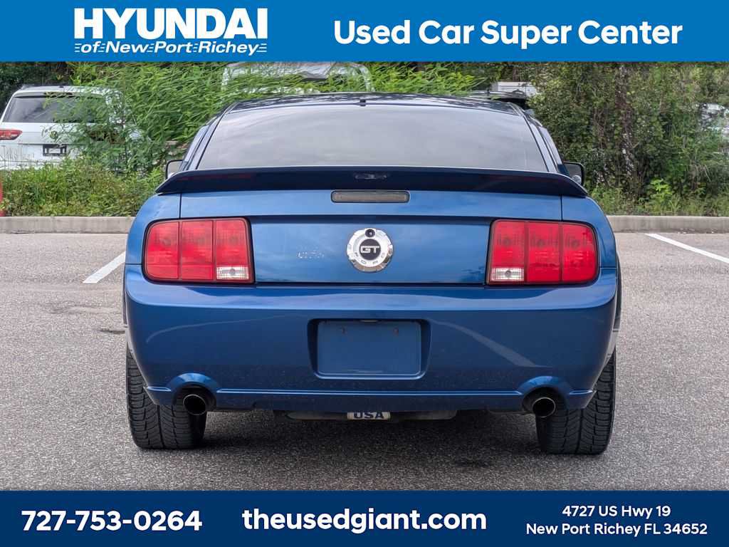 Used 2007 Ford Mustang GT Premium RWD image 4