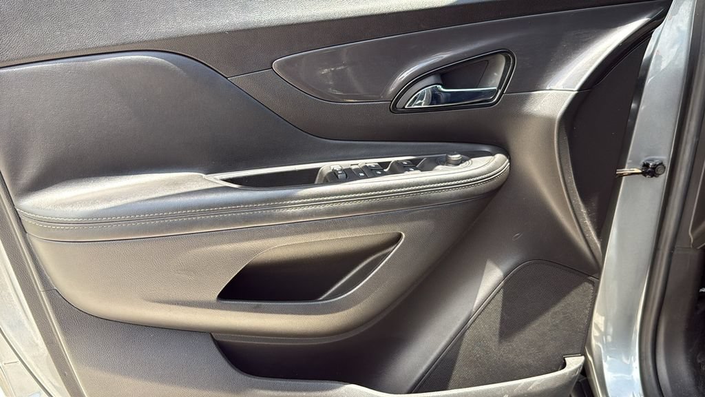Used 2019 Buick Encore Preferred w/ Safety Package FWD image 19
