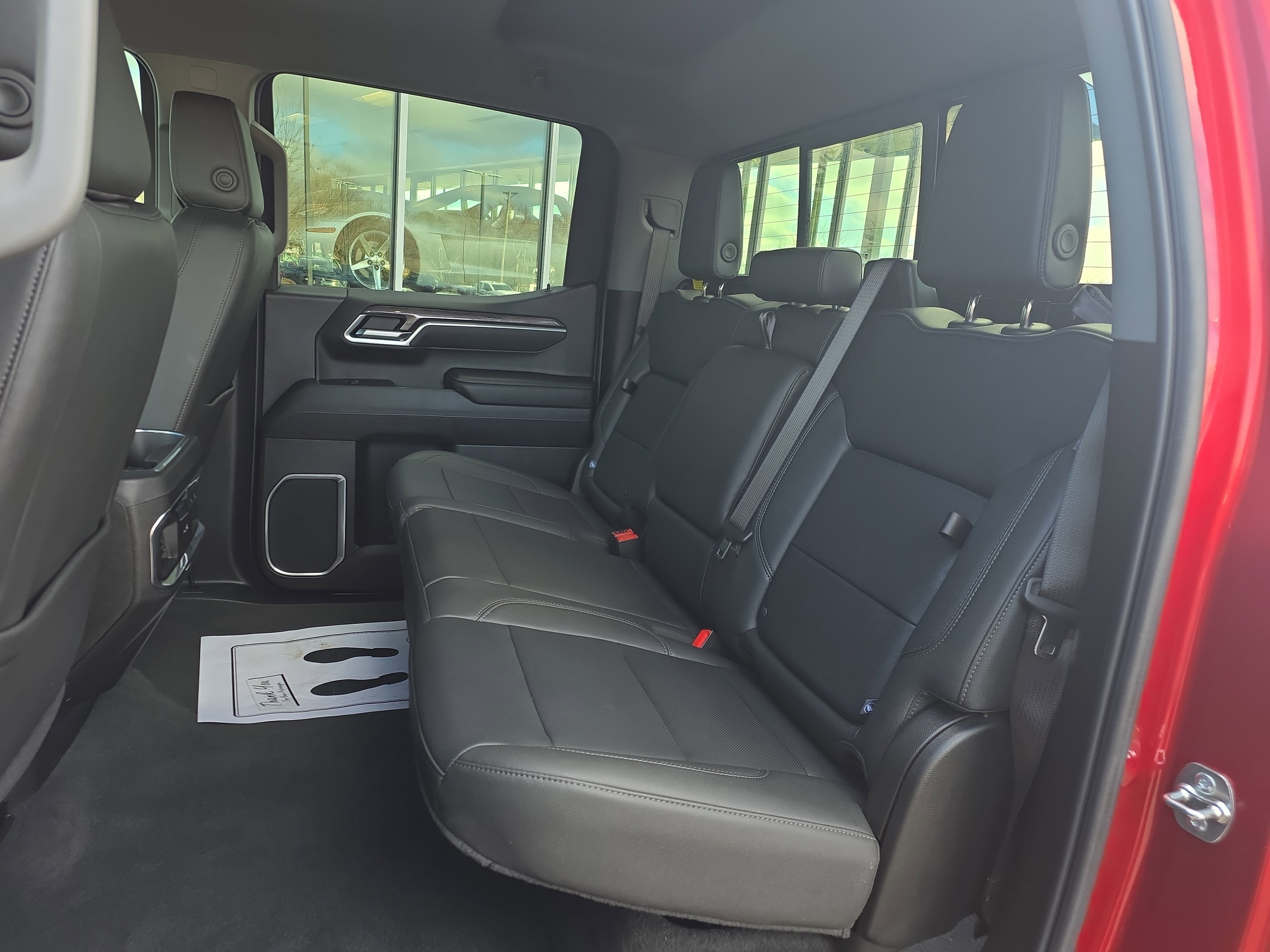 Used 2025 Chevrolet Silverado 1500 LTZ image 37