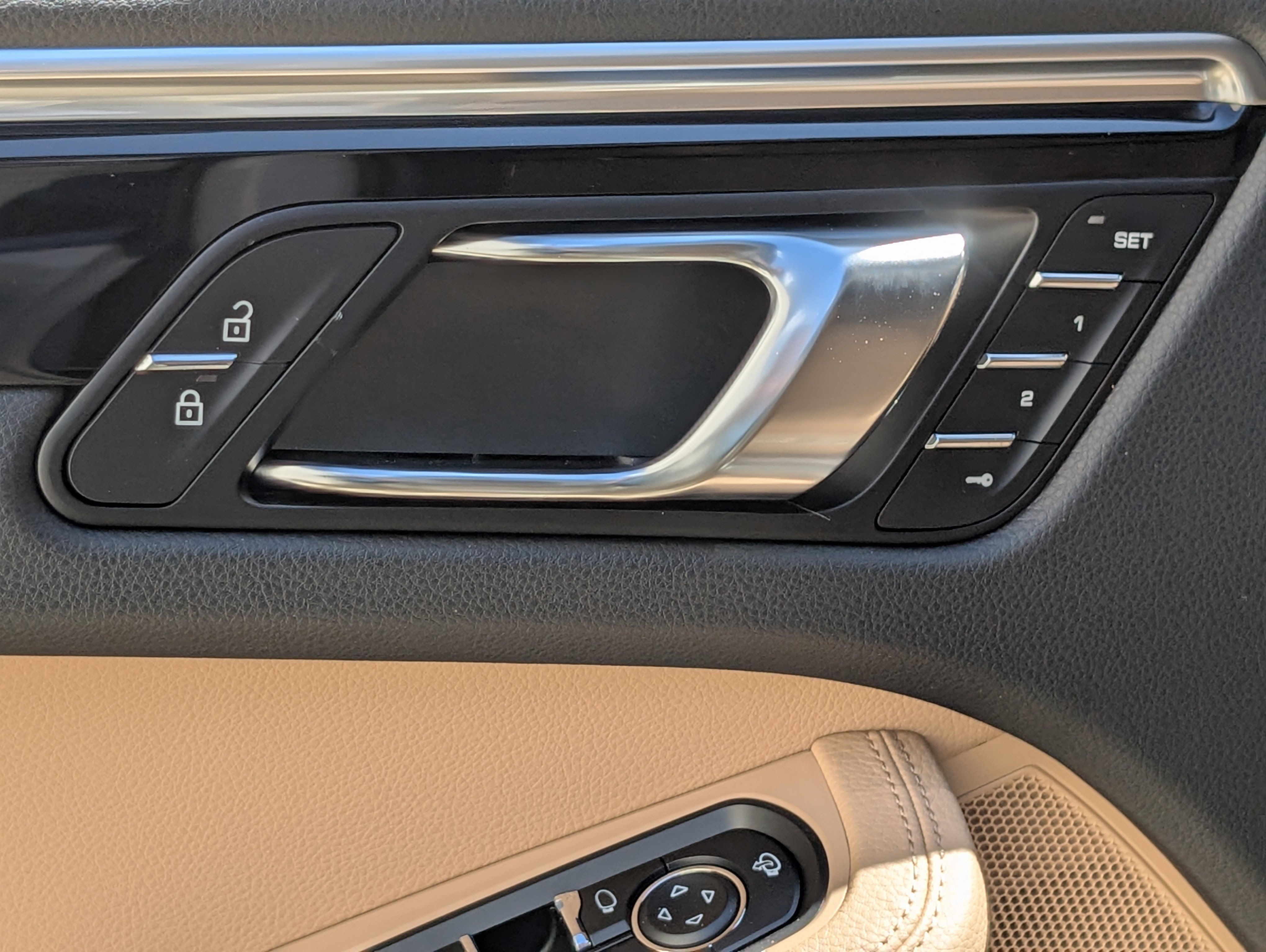 Certified 2024 Porsche Macan S image 21