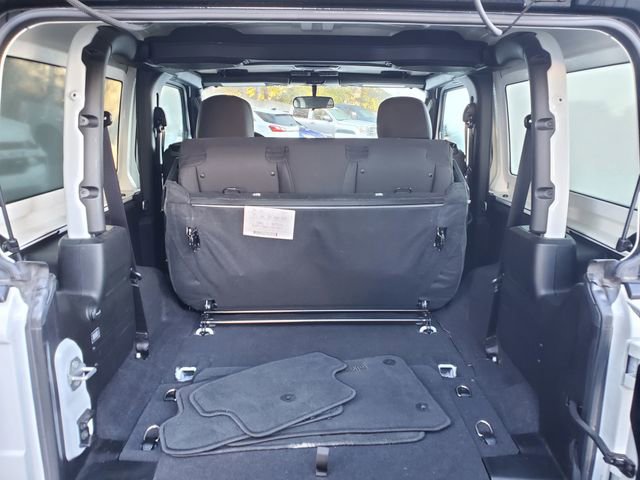 Used 2021 Jeep Wrangler Sport image 11