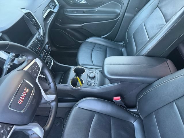 Used 2024 GMC Terrain SLT AWD/4WD image 21