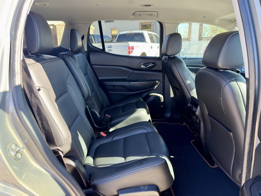 Used 2019 GMC Acadia SLT image 13