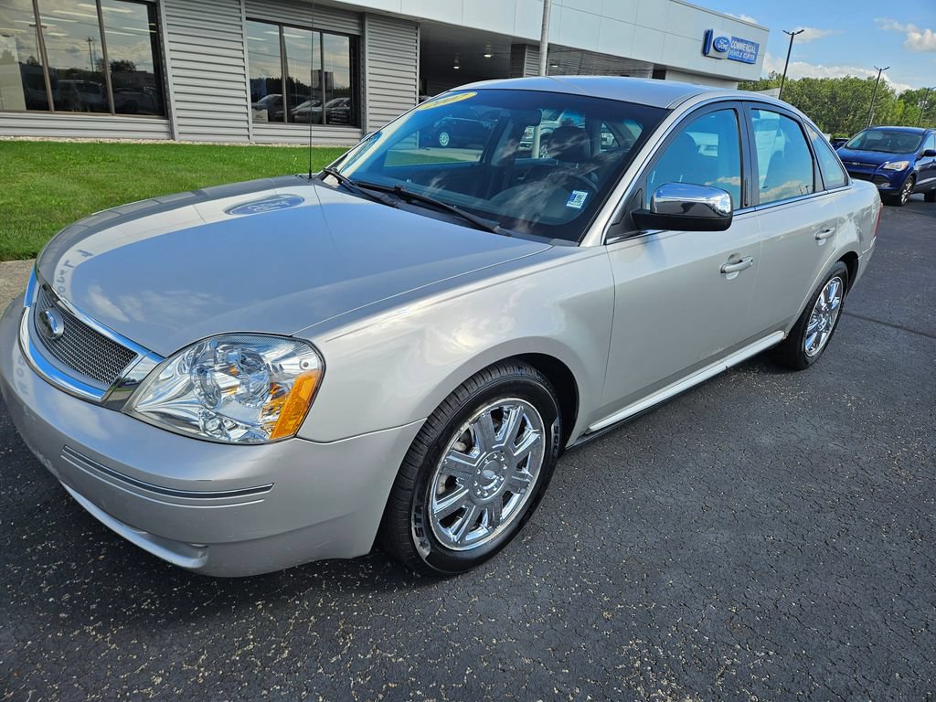 Used 2007 Ford Five Hundred Limited FWD image 2