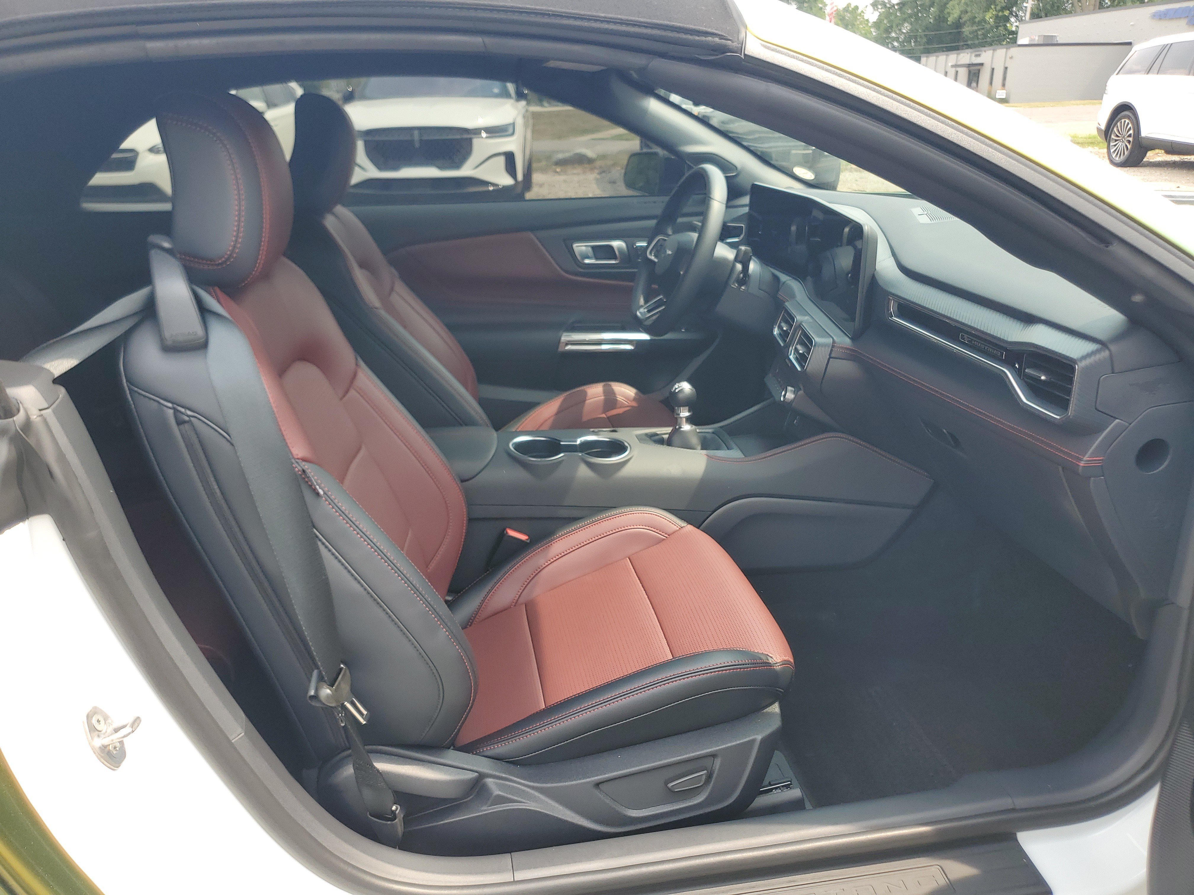 Used 2026 Ford Mustang GT Premium RWD image 9