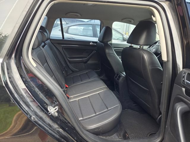 Used 2013 Volkswagen Jetta TDI FWD image 15