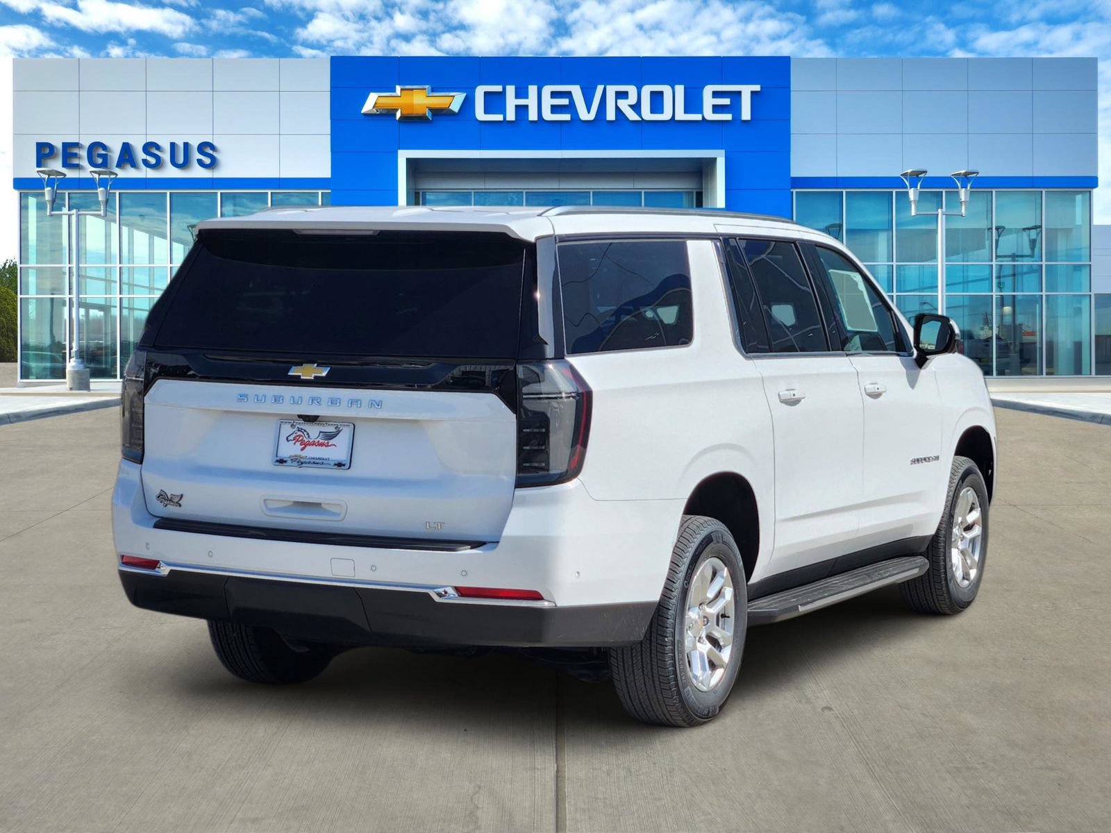 New 2026 Chevrolet Suburban LT w/ Comfort Package RWD image 4