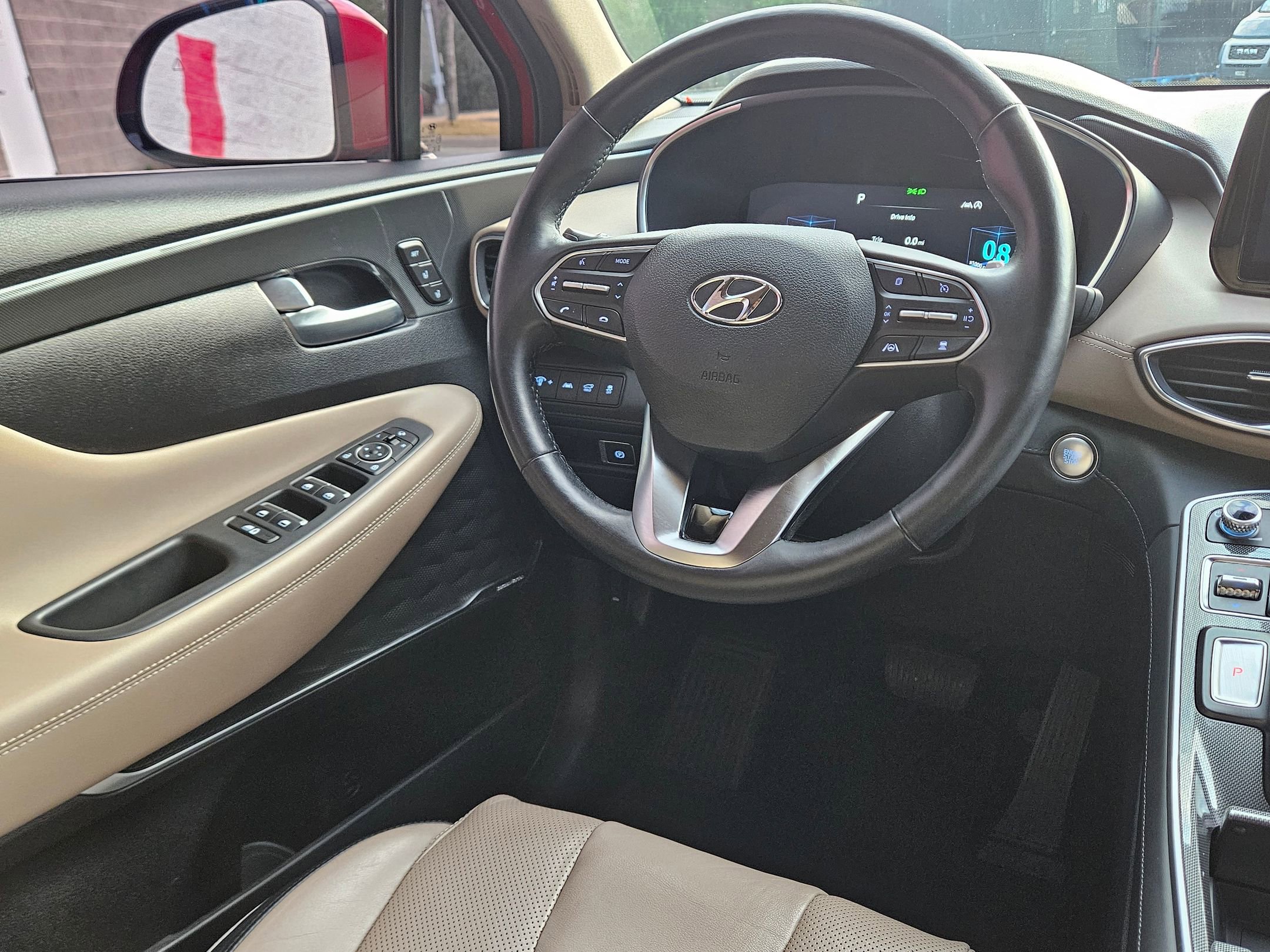 Used 2022 Hyundai Santa Fe Limited image 9