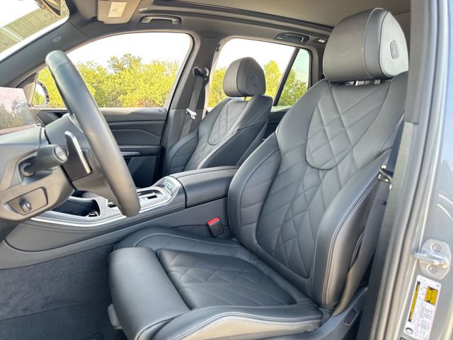 Used 2026 BMW X5 xDrive40i w/ M Sport Package AWD/4WD image 11