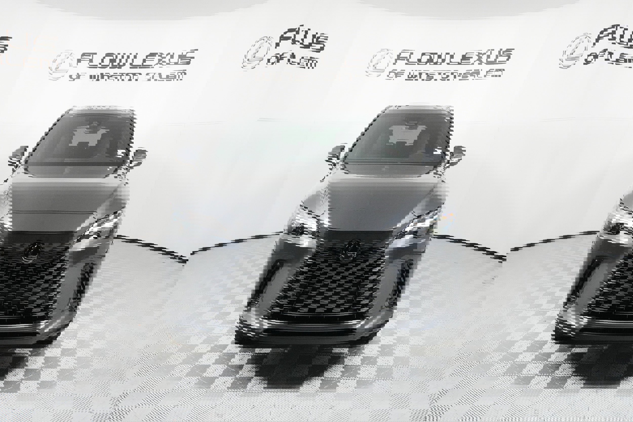 New 2026 Lexus RX 350h image 2