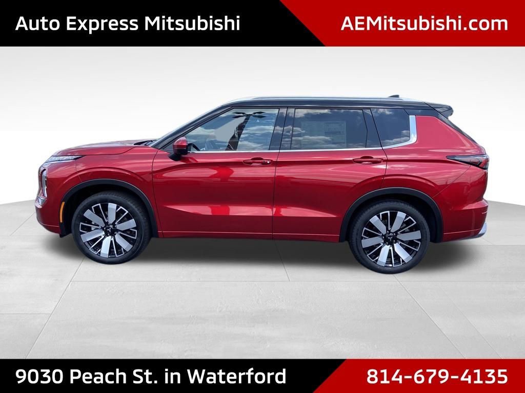 New 2025 Mitsubishi Outlander SEL image 4