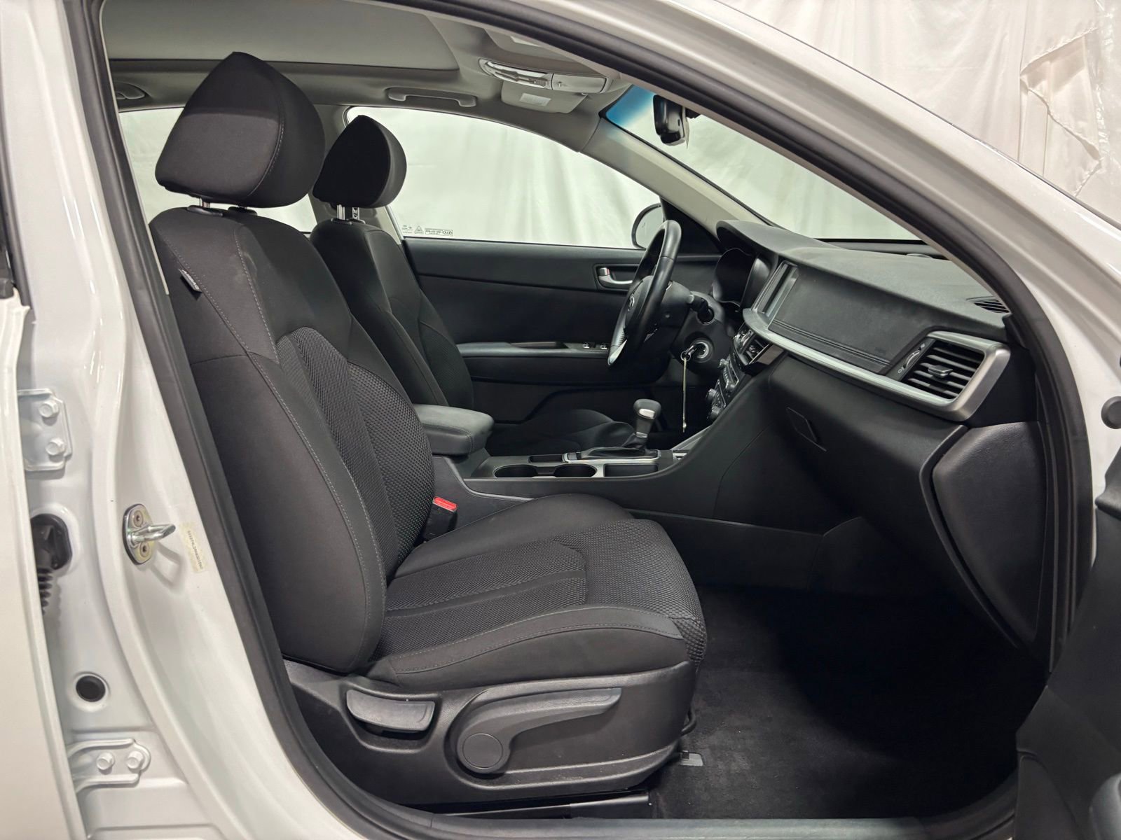 Used 2019 Kia Optima LX w/ LX Premium Package image 15