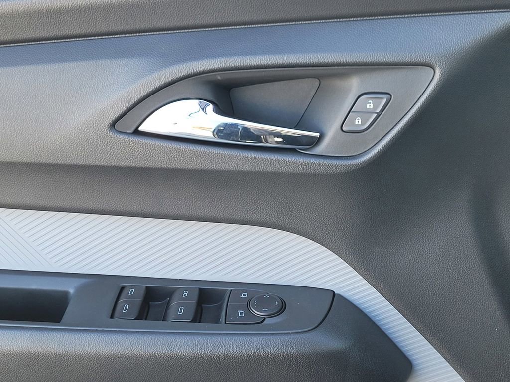 New 2027 Chevrolet Bolt RS w/ Technology Package image 26