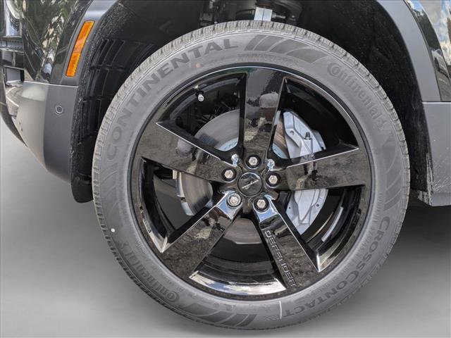 New 2026 Land Rover Defender 130 S AWD/4WD image 10