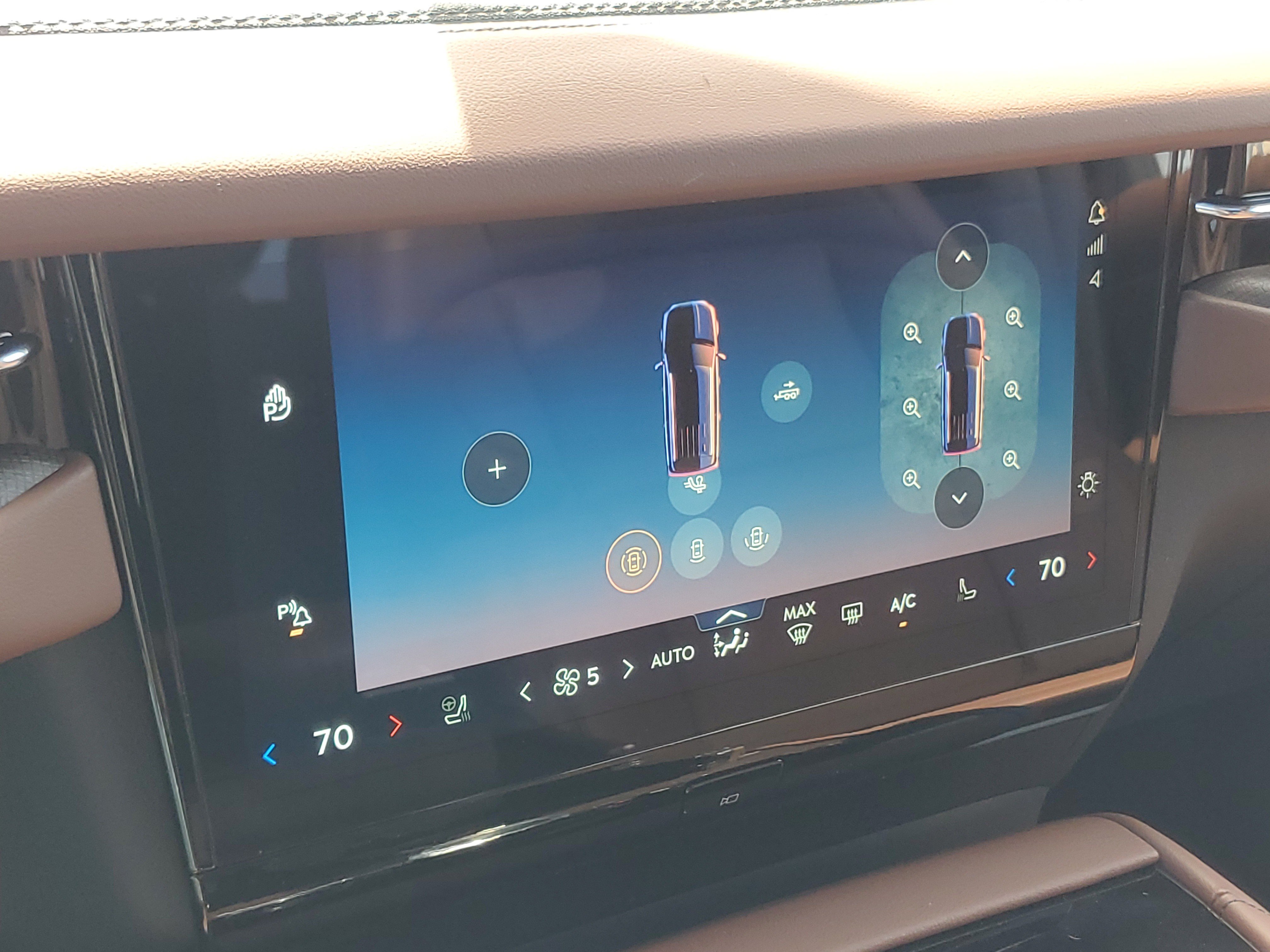 New 2026 Lincoln Navigator Reserve AWD/4WD image 23