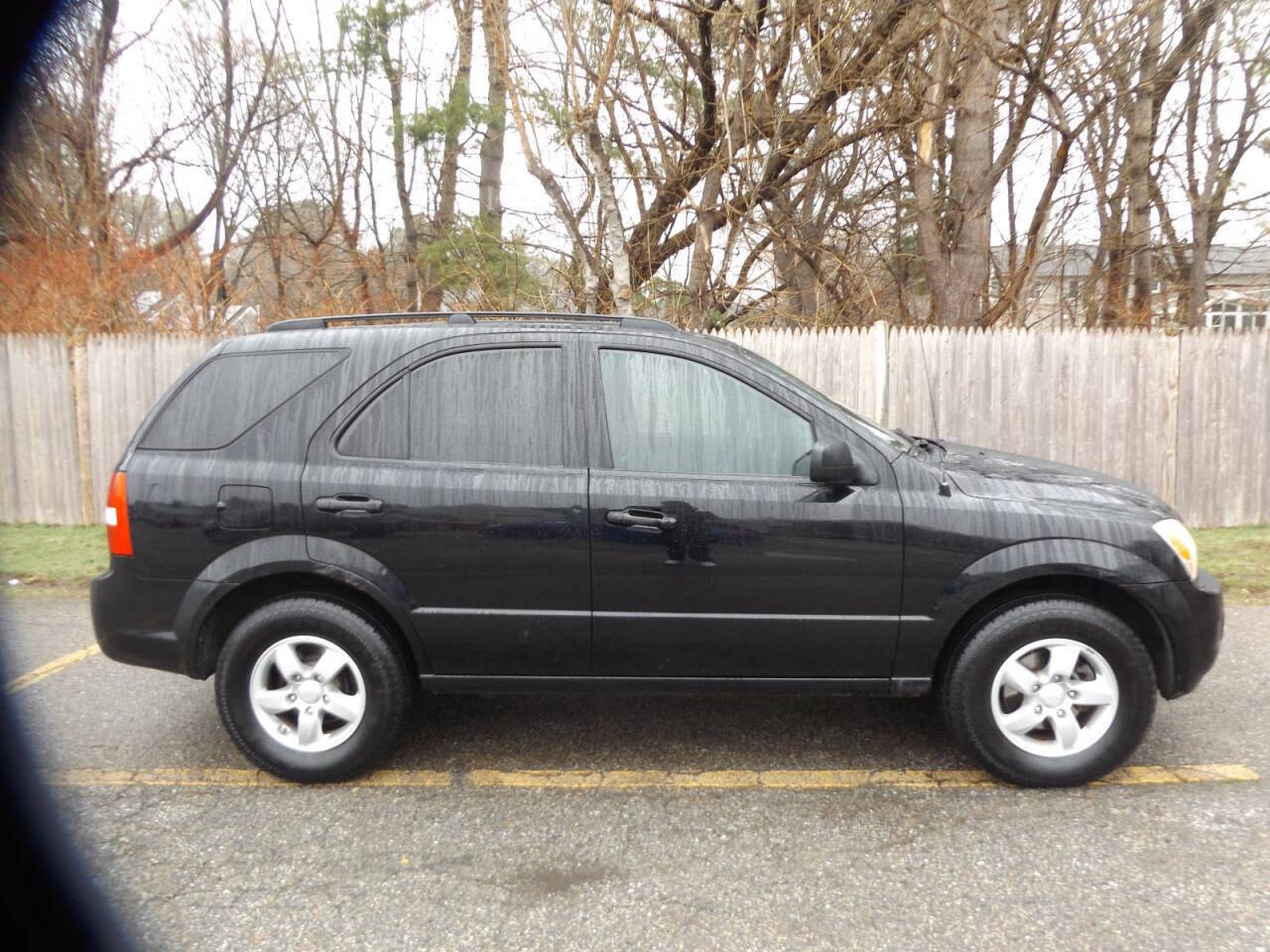 Used 2009 Kia Sorento LX image 8