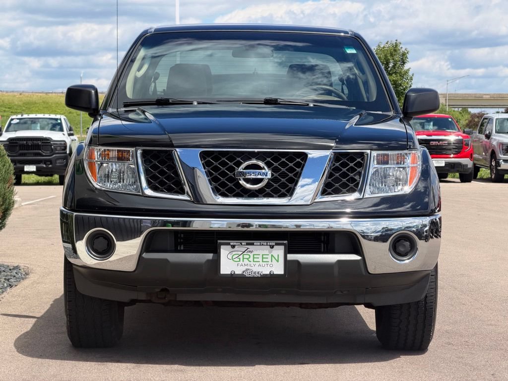 Used 2007 Nissan Frontier SE w/ Power Pkg AWD/4WD image 6