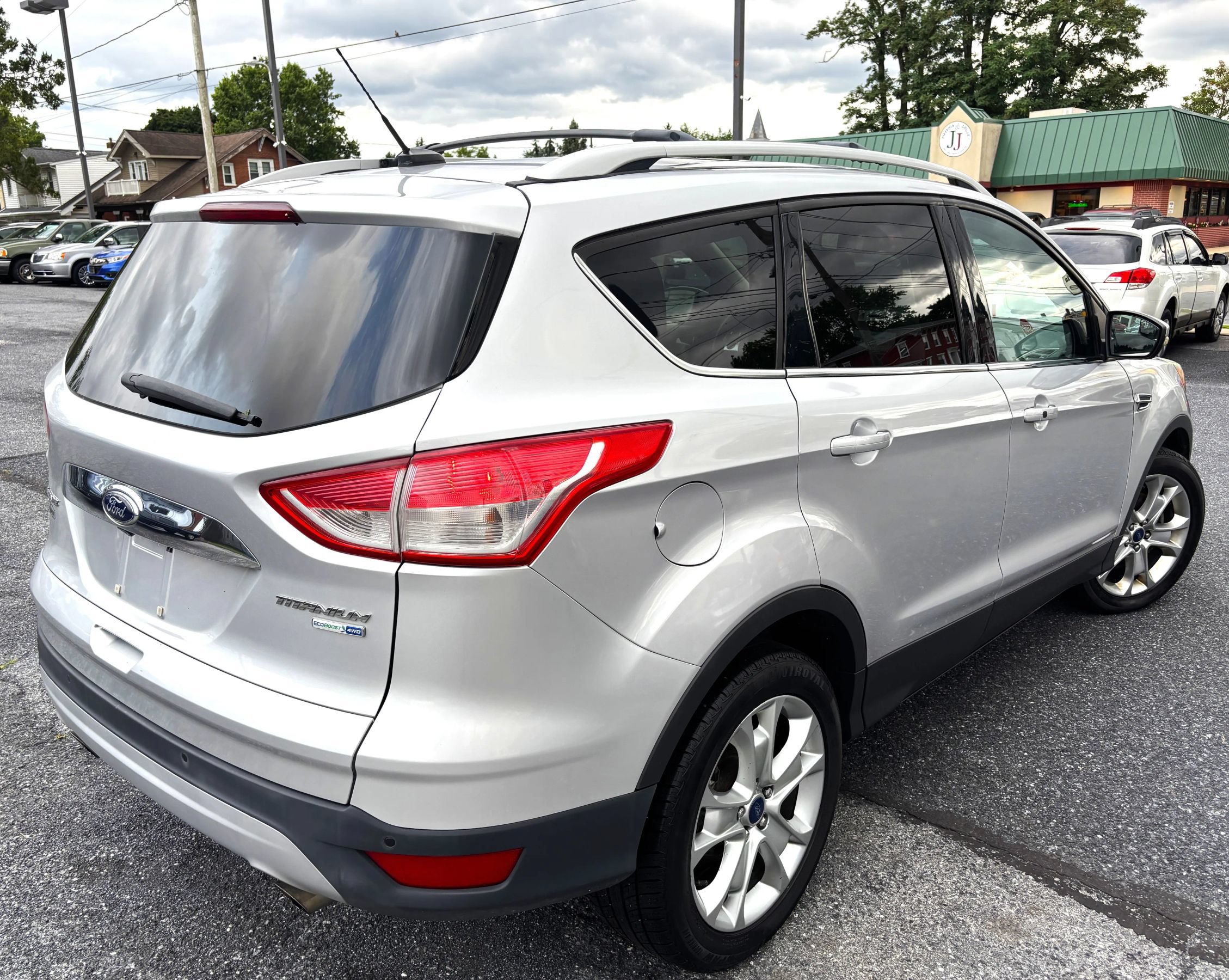 Used 2015 Ford Escape Titanium AWD/4WD image 5