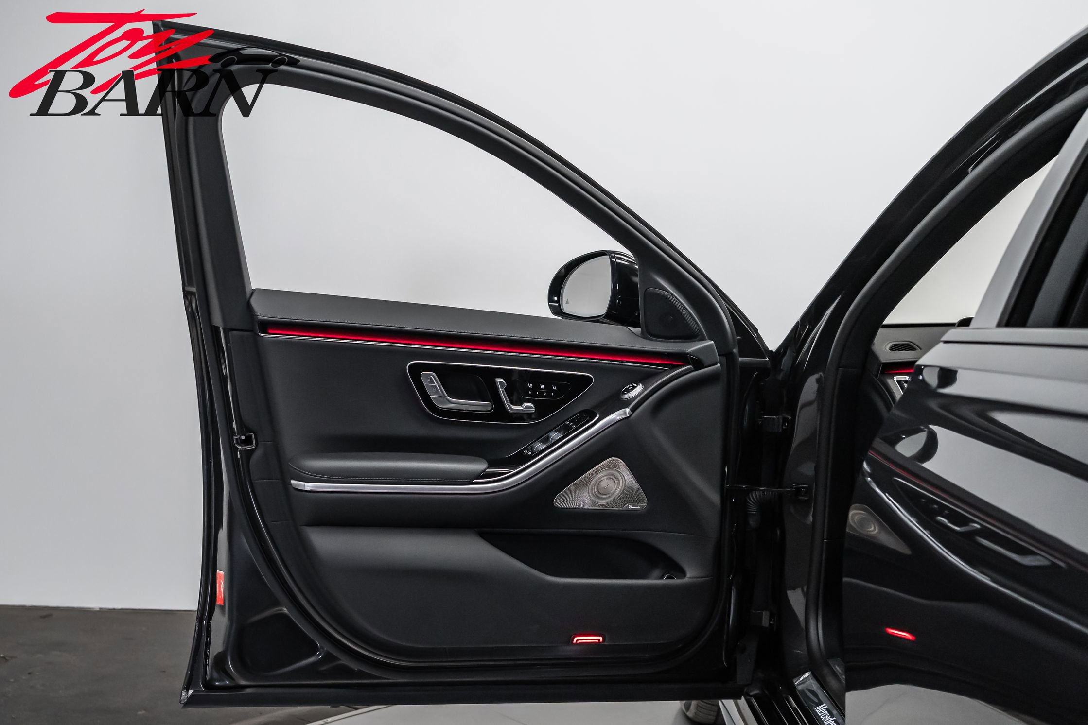 Used 2023 Mercedes-Benz S 500 4MATIC w/ AMG Line image 20