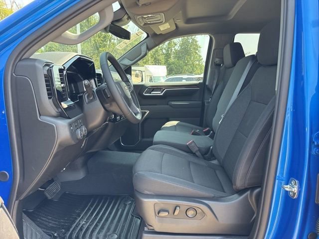 New 2026 Chevrolet Silverado 1500 LT image 32