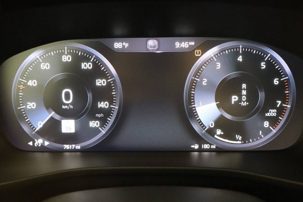 Used 2019 Volvo XC40 T5 Inscription AWD/4WD image 11