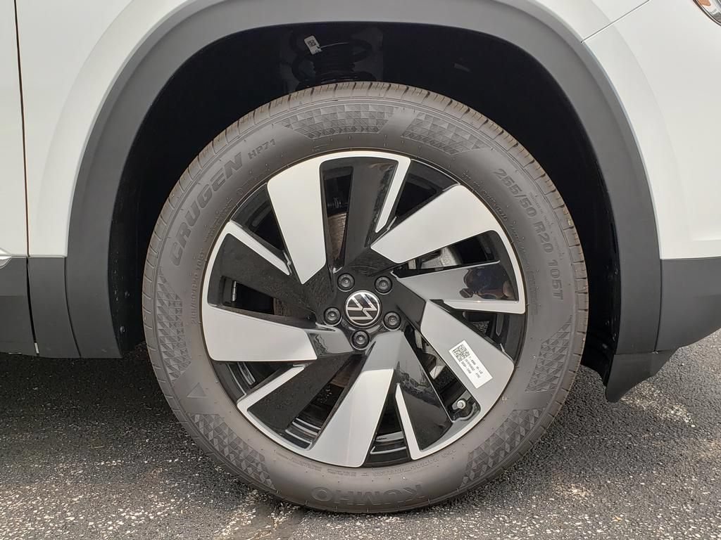 New 2026 Volkswagen Atlas Cross Sport SEL AWD/4WD image 12