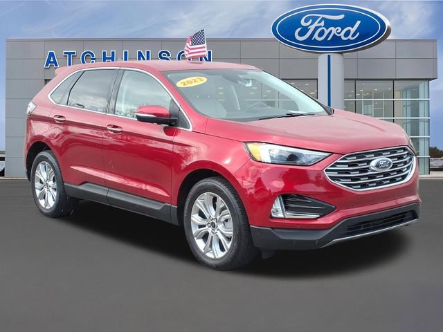 Certified 2023 Ford Edge Titanium AWD/4WD image 4