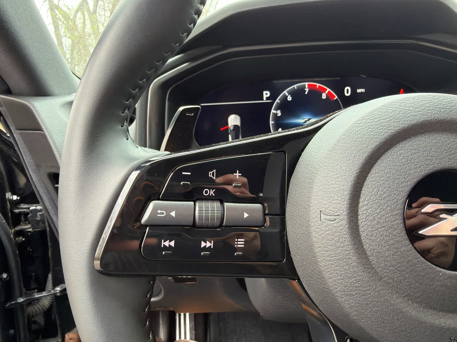Used 2024 Nissan Z Performance w/ Floor Mat Package RWD image 13