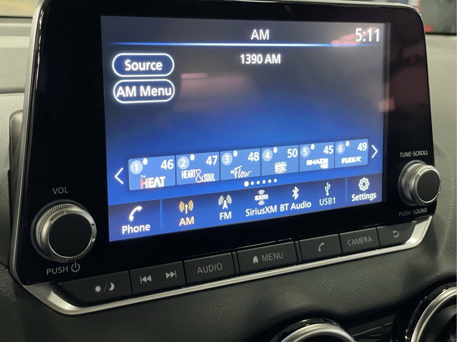 Used 2025 Nissan Sentra SV w/ All-Weather Package FWD image 32