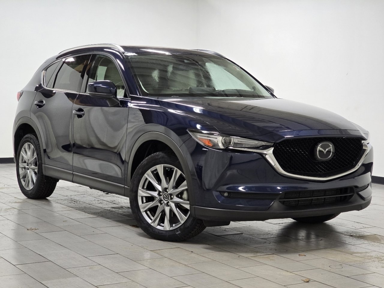 Used 2021 MAZDA CX-5 Grand Touring Reserve image 2