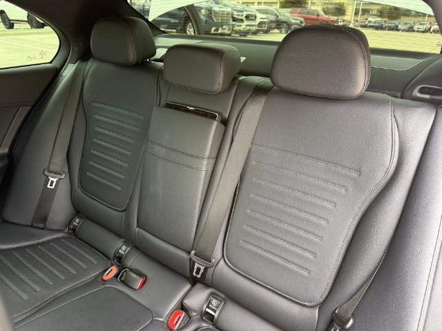 Used 2022 Mercedes-Benz C 300 Sedan image 24