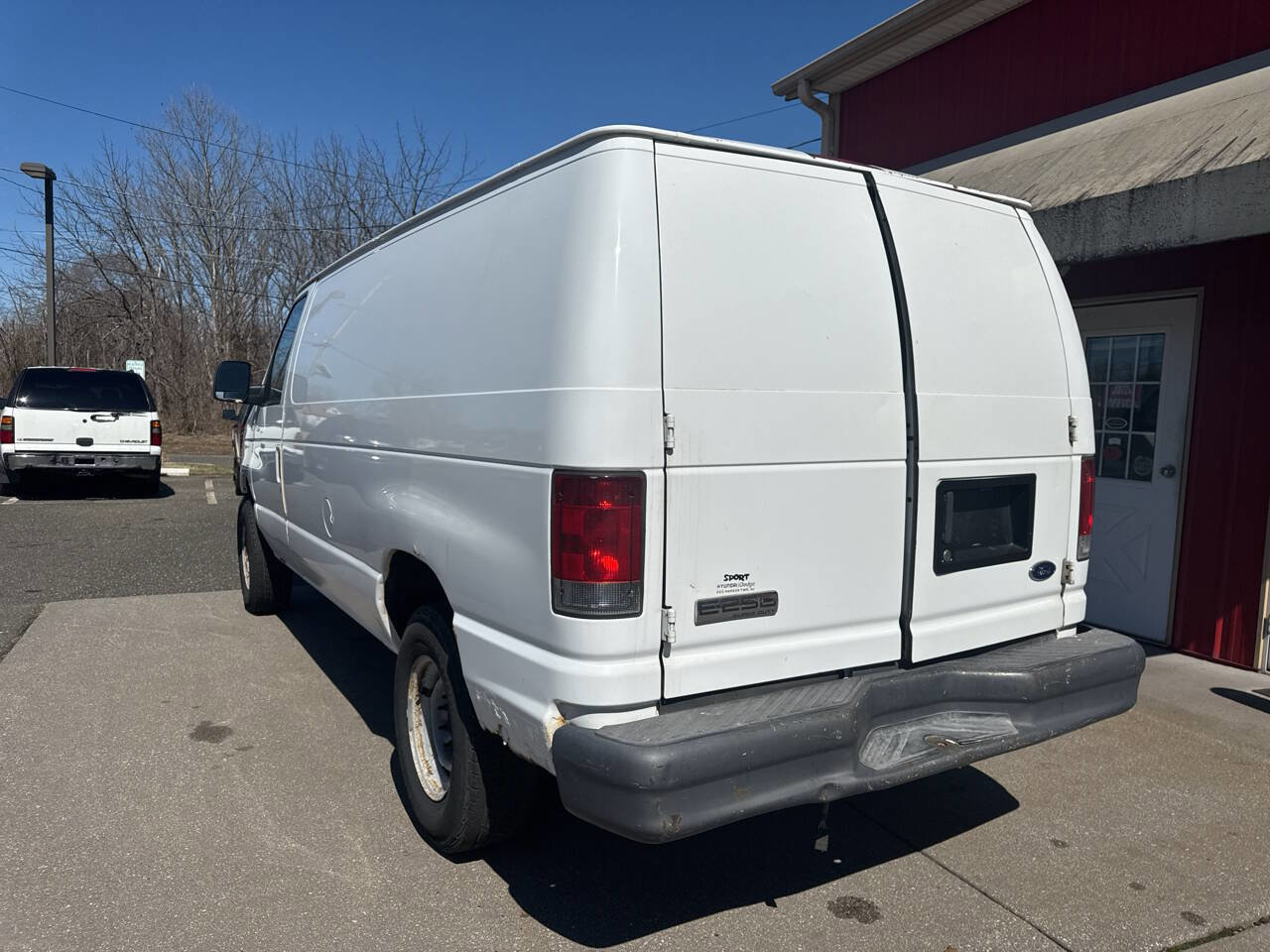 Used 2007 Ford E-250 and Econoline 250 image 9