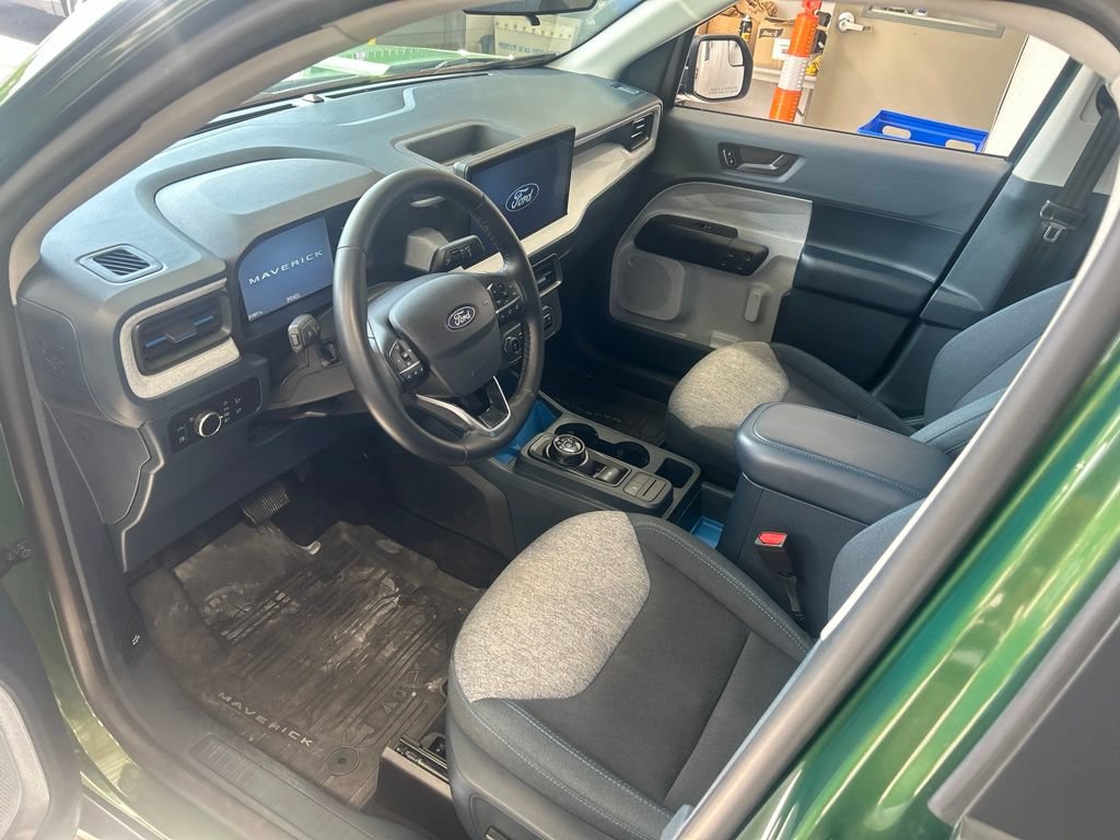 Certified 2025 Ford Maverick XLT w/ Equipment Group 301A AWD/4WD image 3