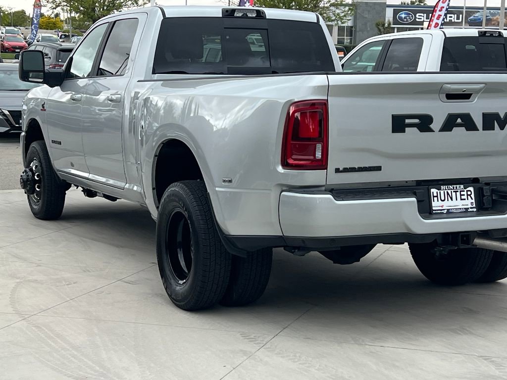 New 2026 RAM 3500 Laramie w/ Night Edition AWD/4WD image 4