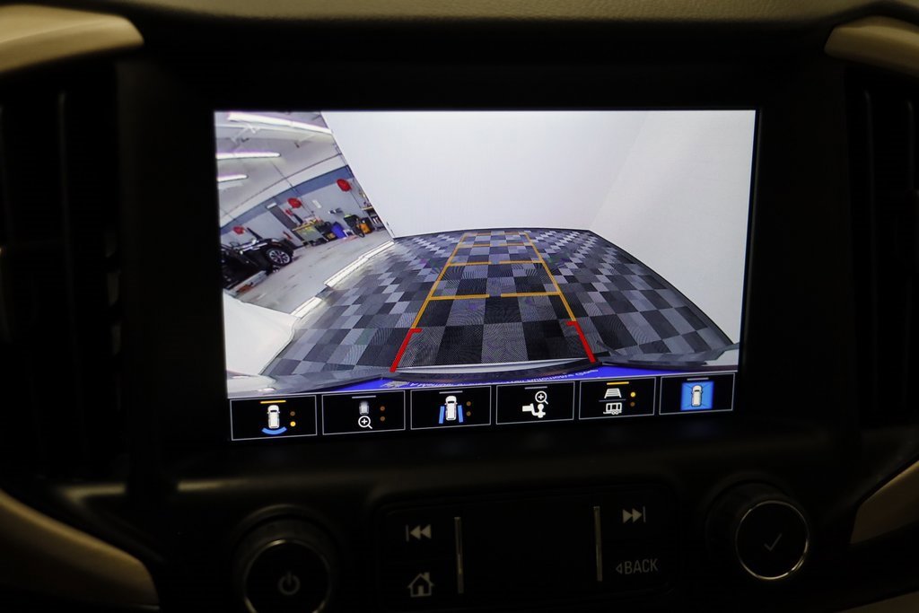 Used 2024 GMC Terrain Denali w/ Denali Premium Package image 11