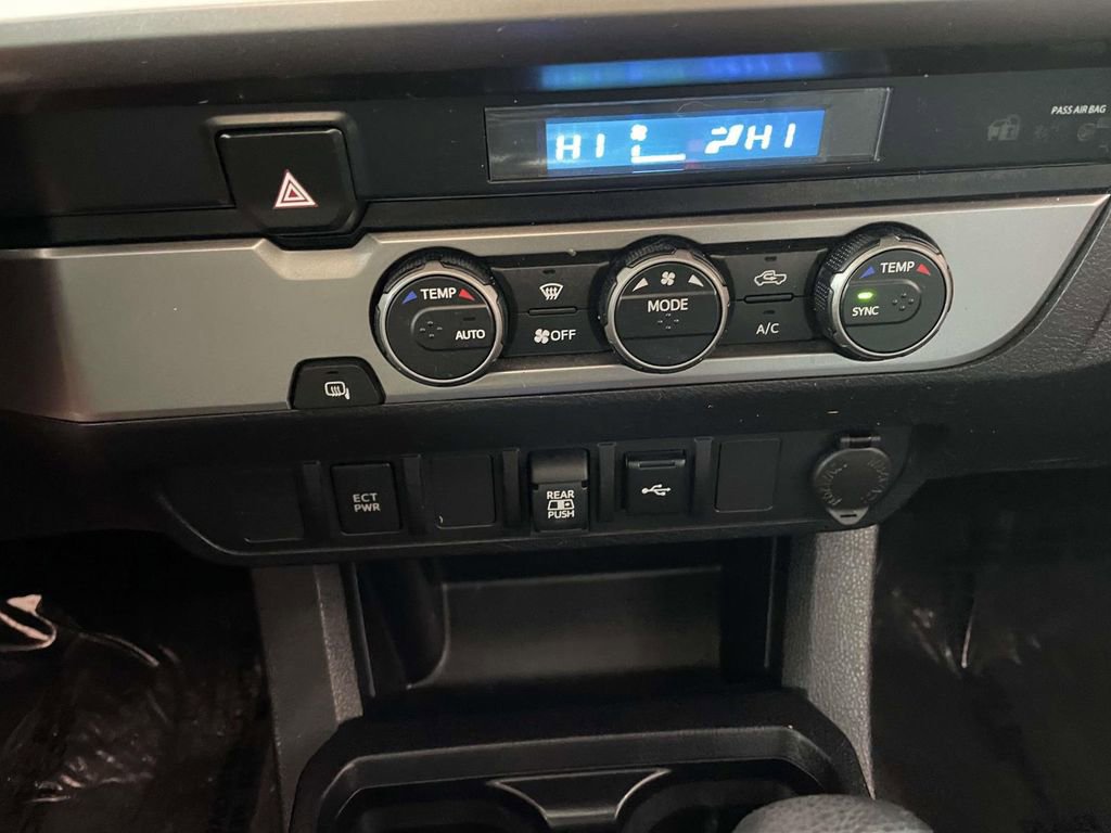 Used 2022 Toyota Tacoma SR5 image 40
