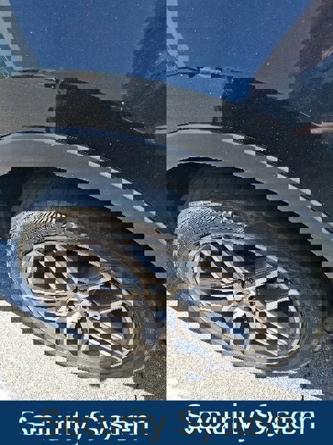 Used 2016 Ford Explorer Sport w/ Equipment Group 401A AWD/4WD image 24