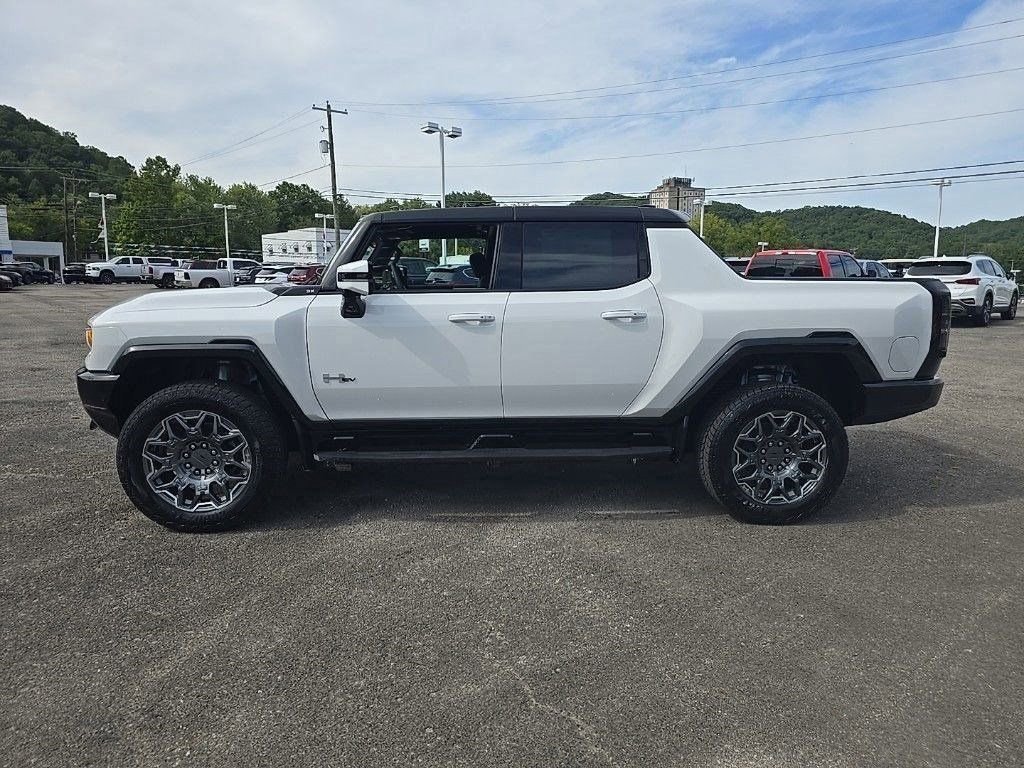 New 2025 GMC Hummer EV 3X image 2