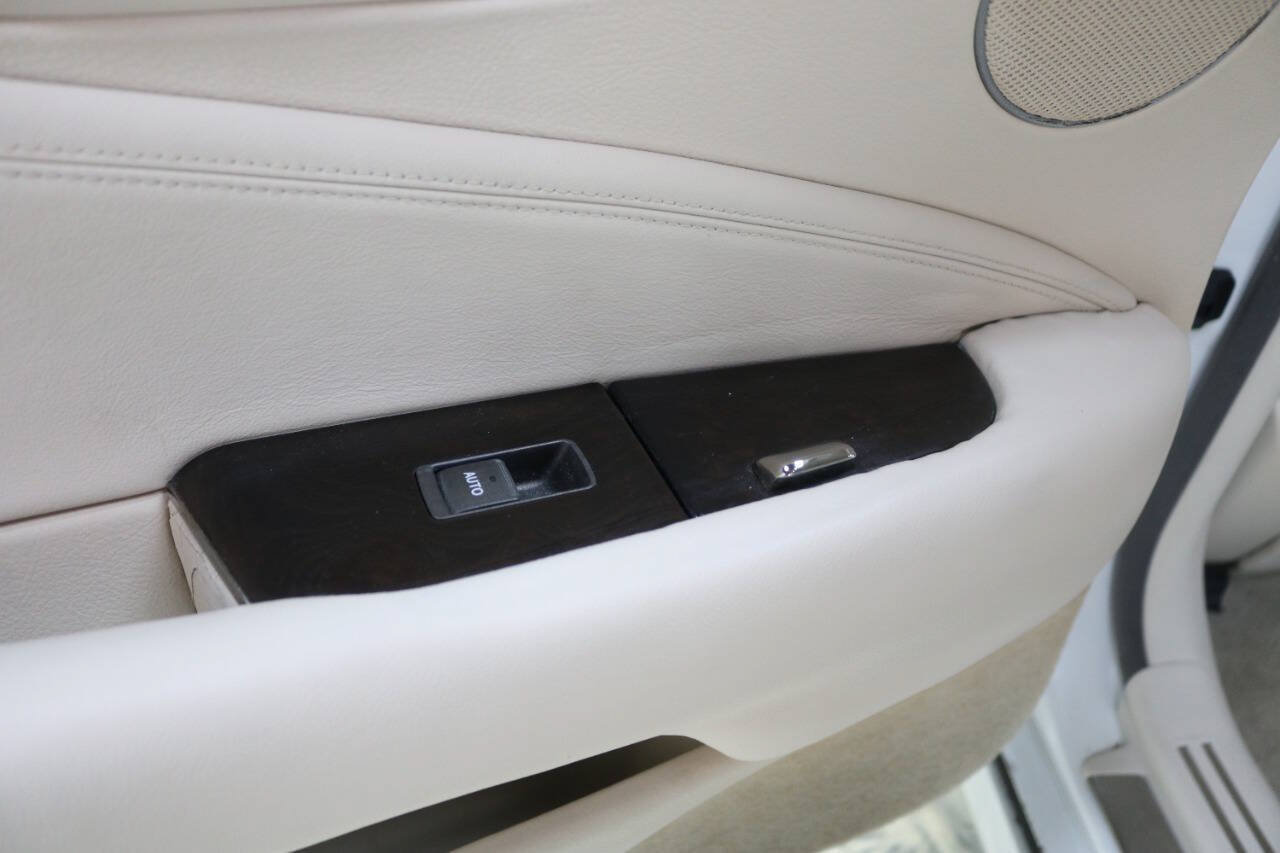 Used 2008 Lexus LS 460 L RWD image 82
