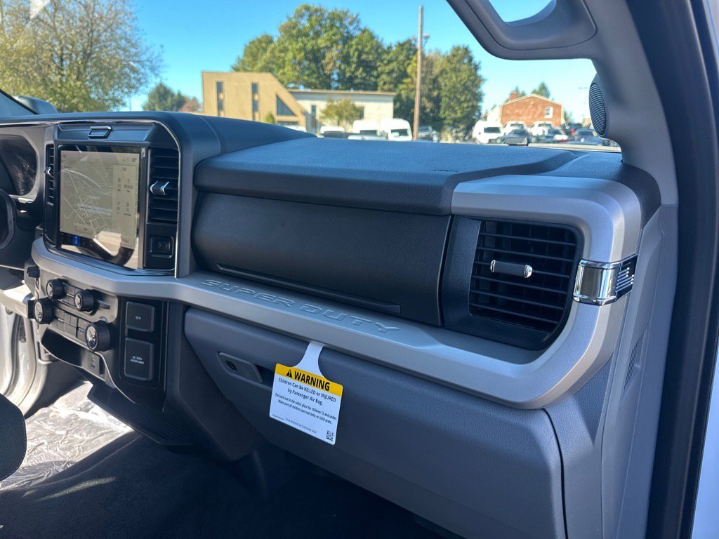 New 2026 Ford F250 XLT w/ XLT Premium Package image 49