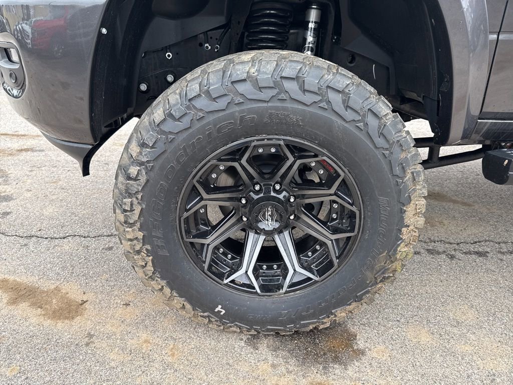 New 2025 RAM 2500 Big Horn image 9