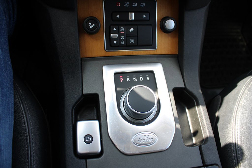 Used 2014 Land Rover LR4 HSE image 28