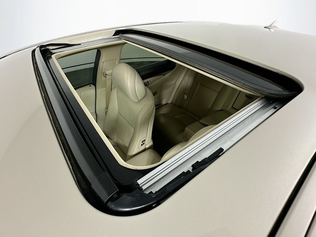 Used 2013 Lexus LS 460 w/ Comfort Pkg RWD image 22